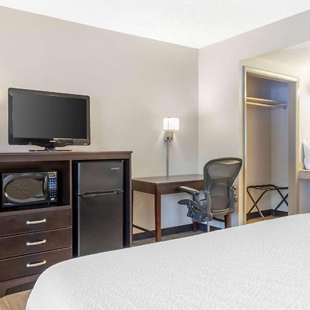 Days Inn By Wyndham Wrightstown Mcguire Afb Bordentown Esterno foto