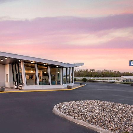 Days Inn By Wyndham Wrightstown Mcguire Afb Bordentown Esterno foto