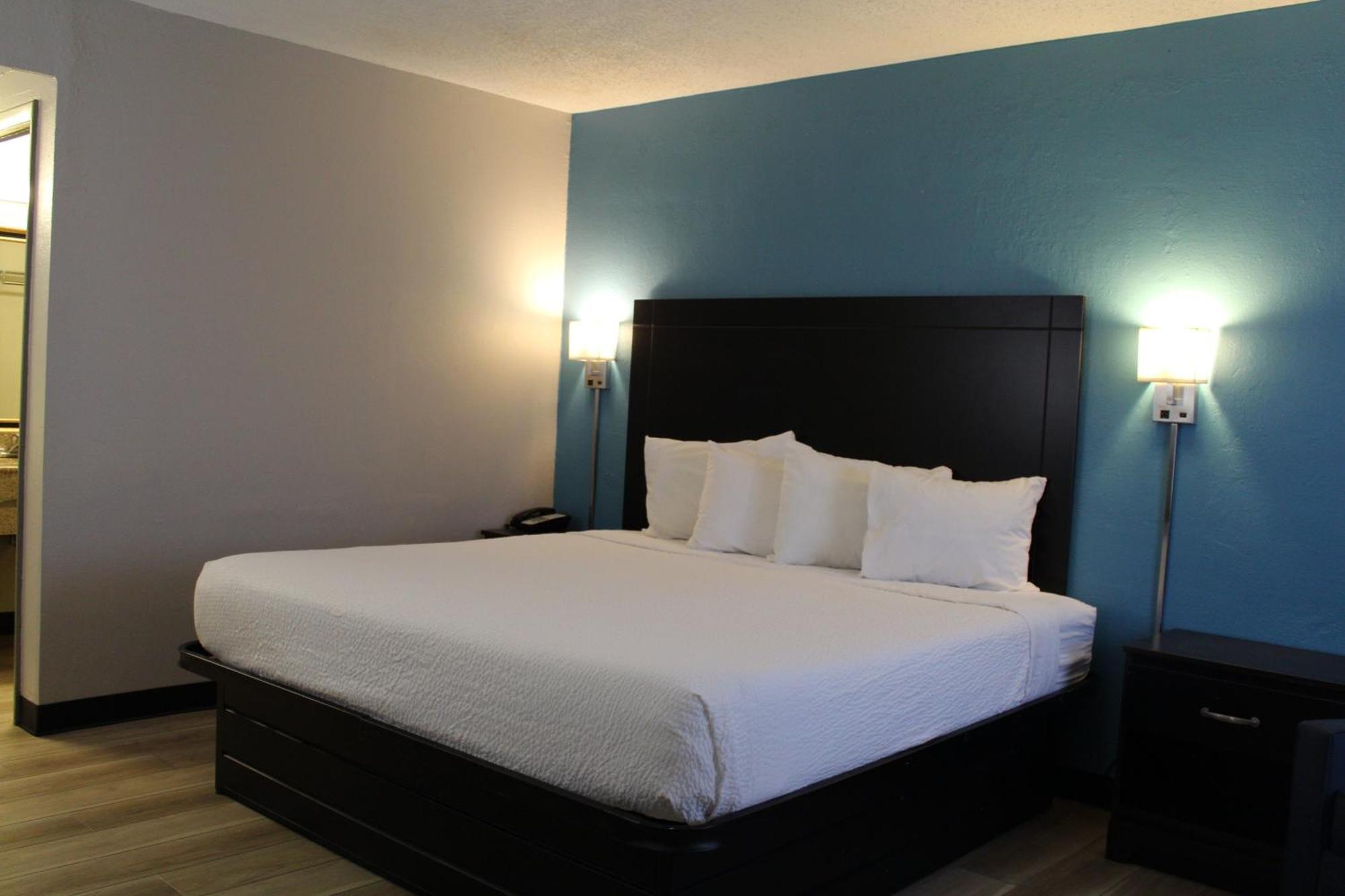 Days Inn By Wyndham Wrightstown Mcguire Afb Bordentown Esterno foto