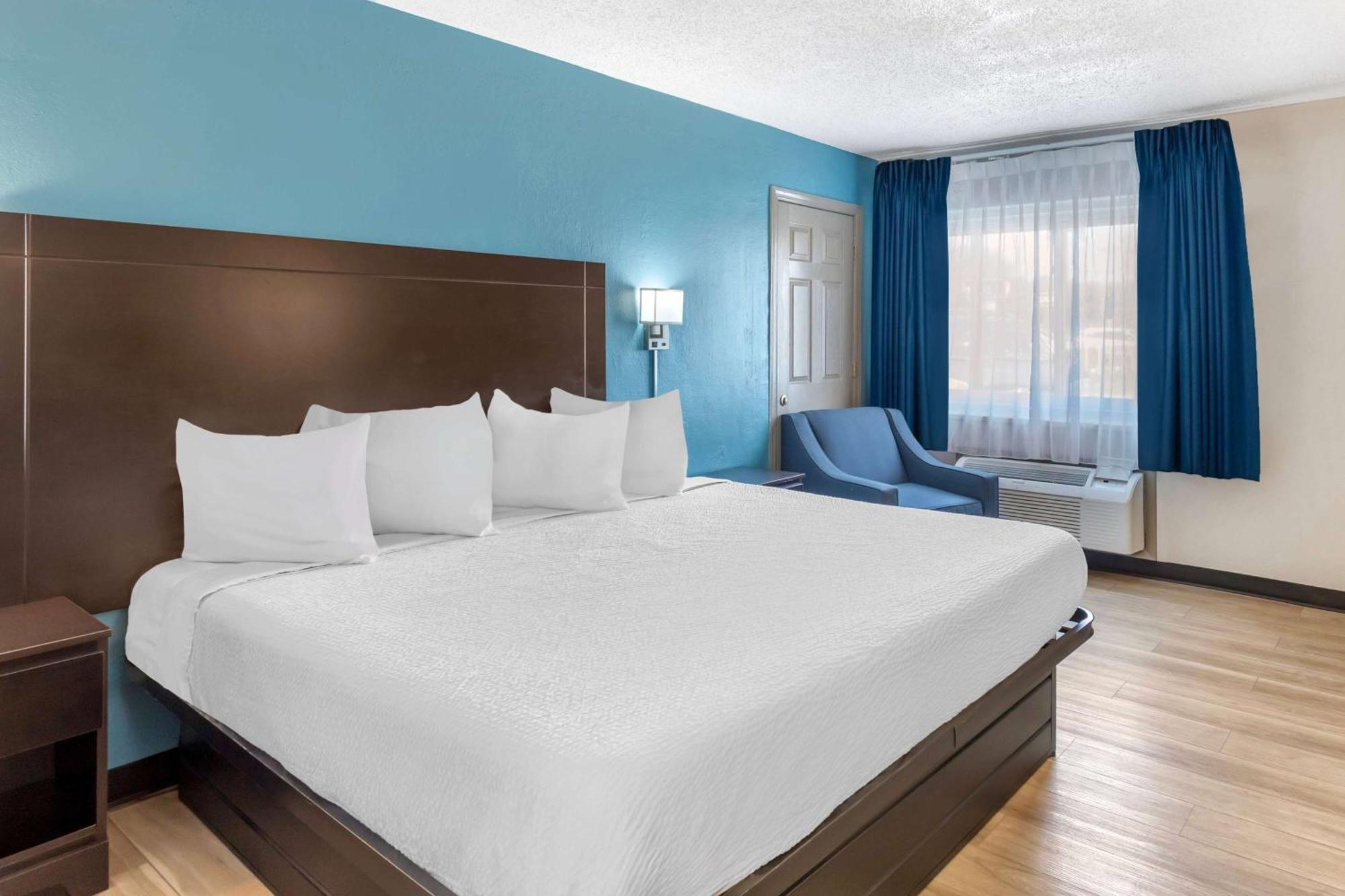 Days Inn By Wyndham Wrightstown Mcguire Afb Bordentown Esterno foto