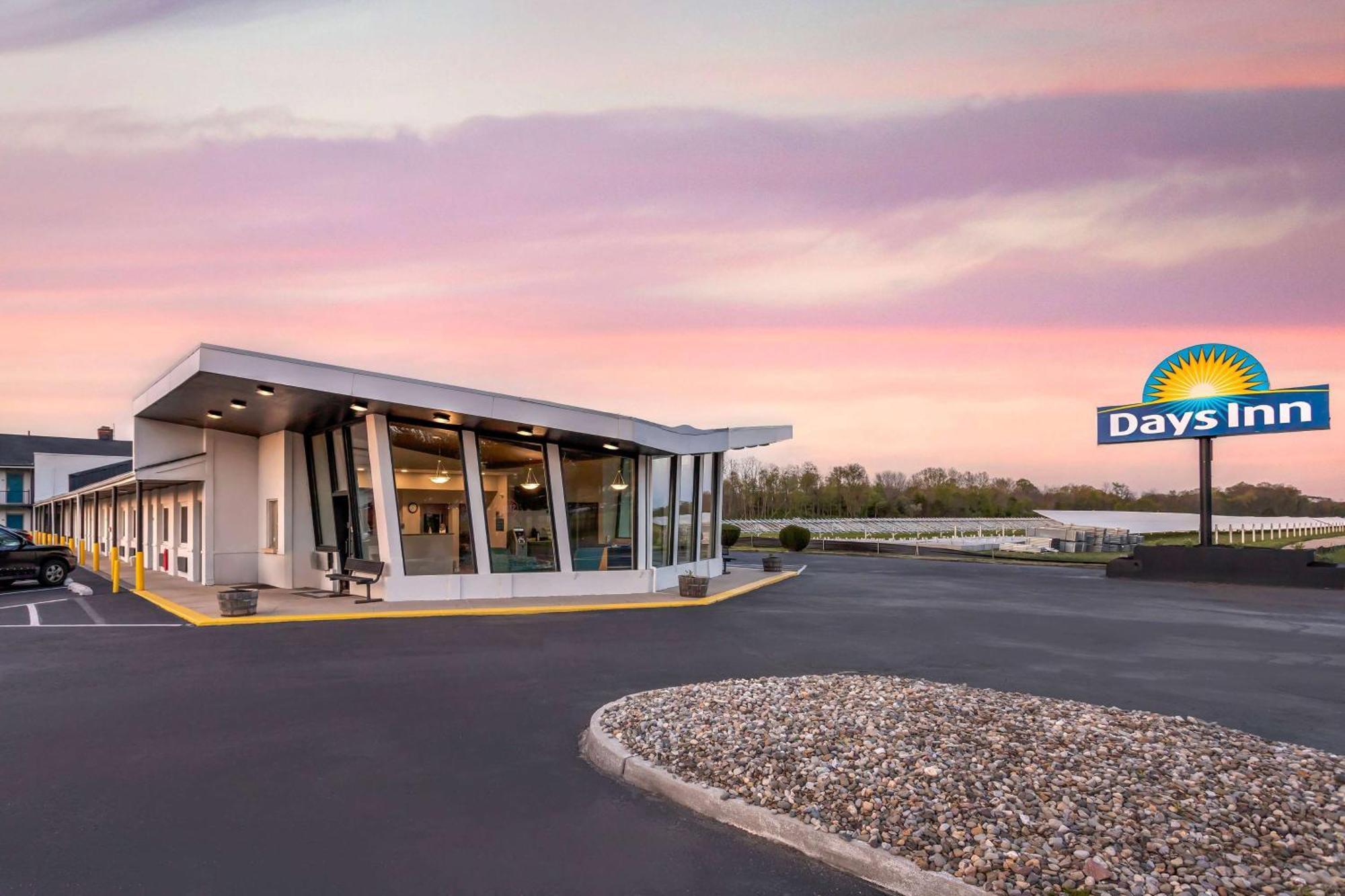 Days Inn By Wyndham Wrightstown Mcguire Afb Bordentown Esterno foto